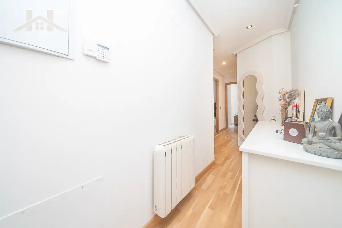 Flat for sale in El Escorial  with Air Conditioner, Heating and Parquet flooring