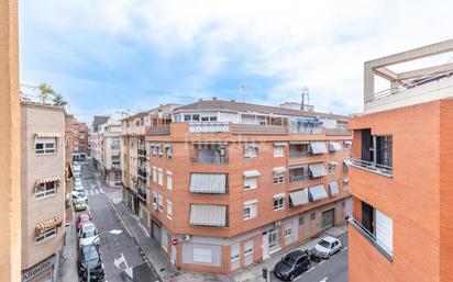 Außenansicht von Wohnung zum verkauf in Alicante / Alacant mit Klimaanlage und Terrasse