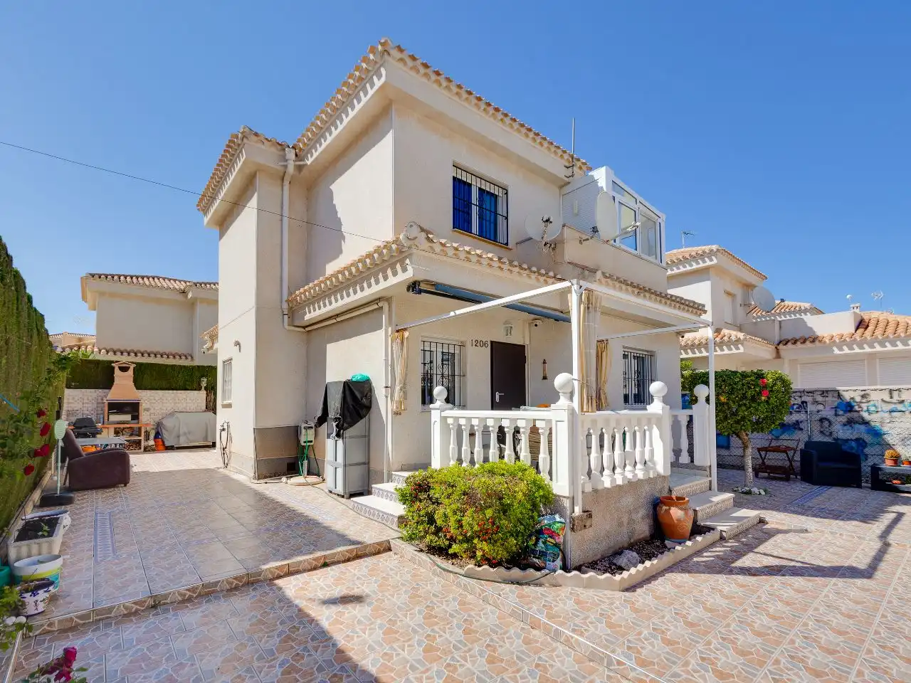 Detached house with pool for sale in Urbanizacion P Flamenca Cl 3 1149