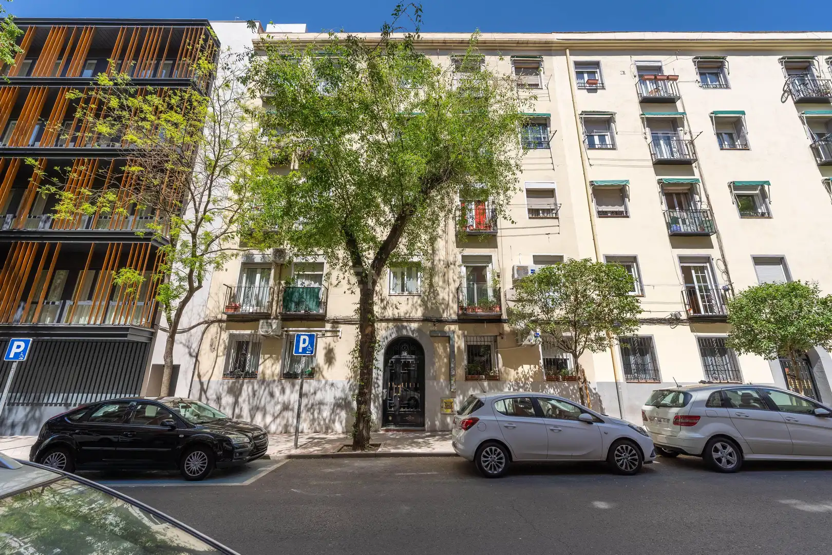 Vista exterior de Piso en venta en Madrid con Aire acondicionado