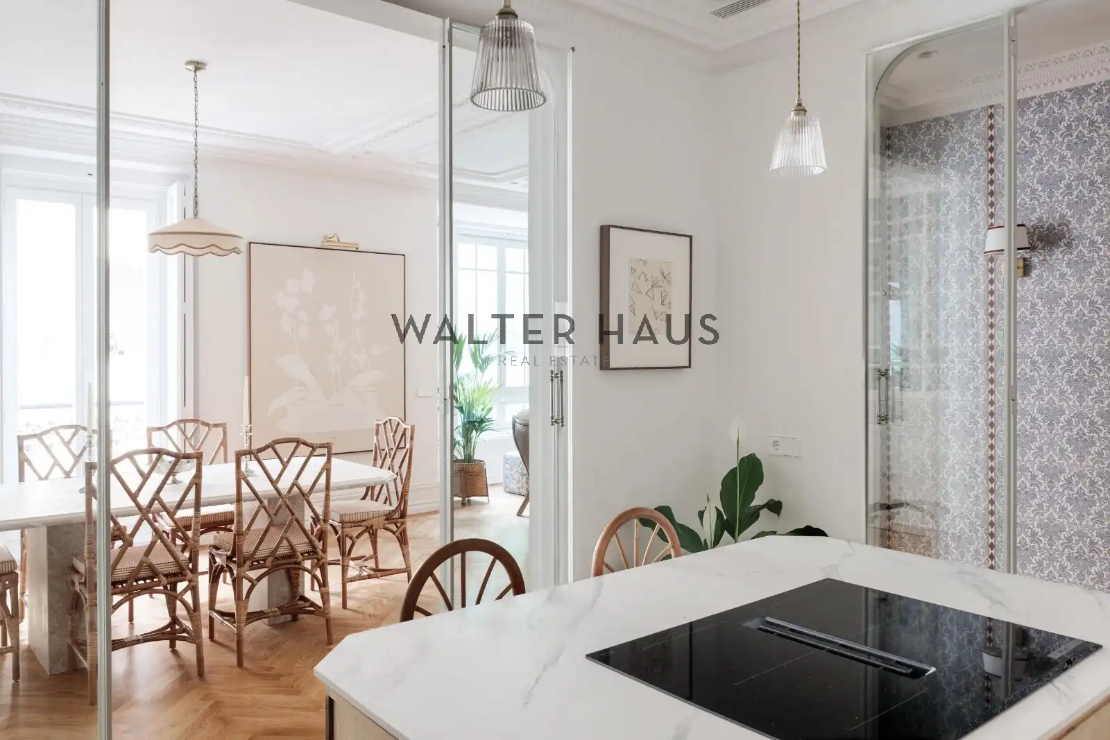 Dining room of Flat for sale in Chamberí