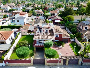 Casa con piscina in vendita a Pueblo