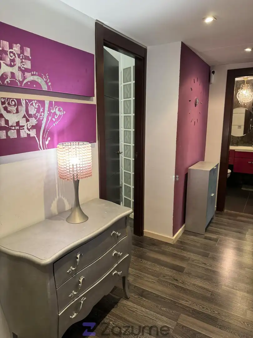 Flat for rent in Zaragoza  with Air Conditioner, Heating and Parquet flooring