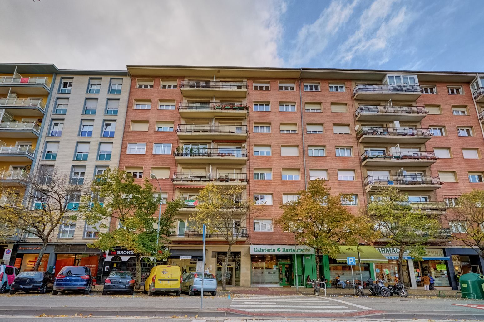 Vista exterior de Pis en venda en  Pamplona / Iruña amb Calefacció, Parquet i Balcó