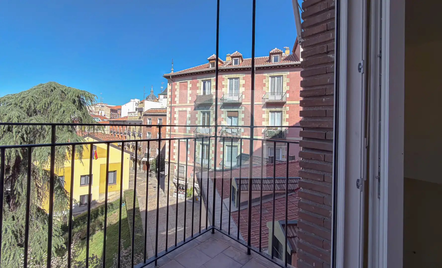 Balcony of Flat for rent in Madrid  with Air Conditioner, Heating and Terrace