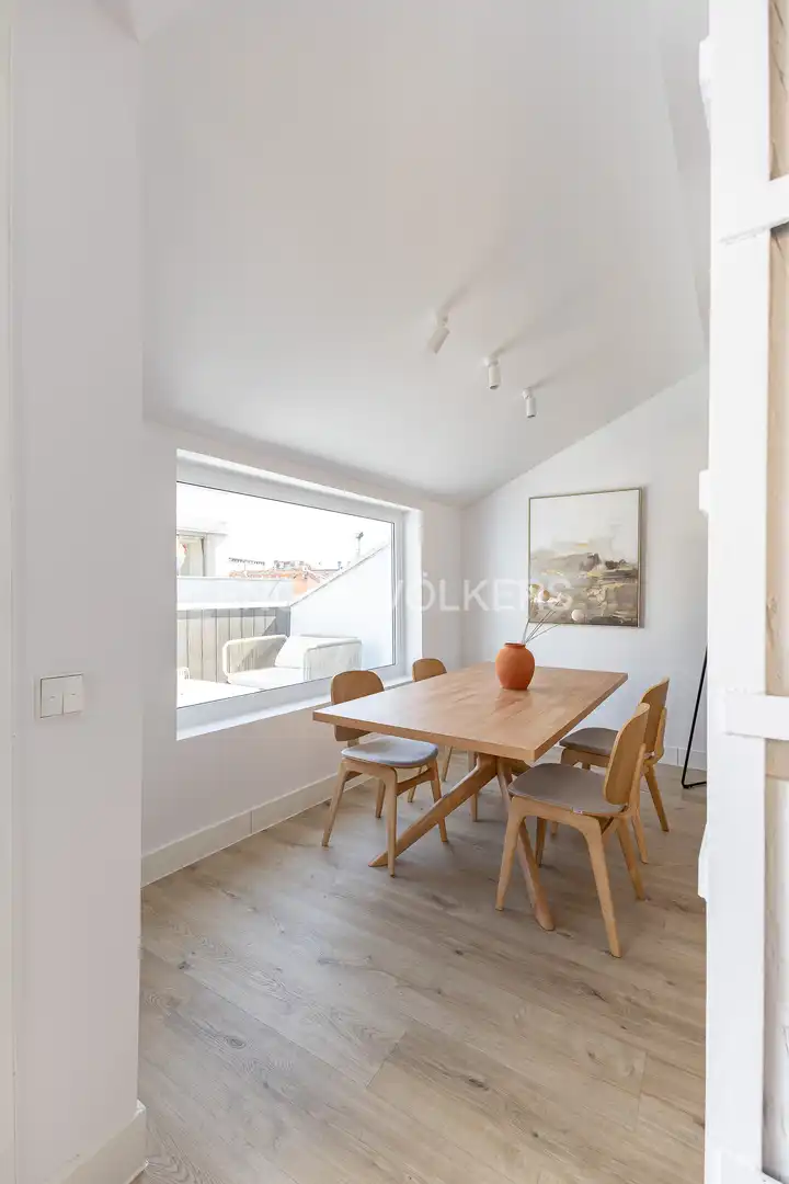 Dining room of Attic for sale in Madrid  with Air Conditioner, Heating and Parquet flooring