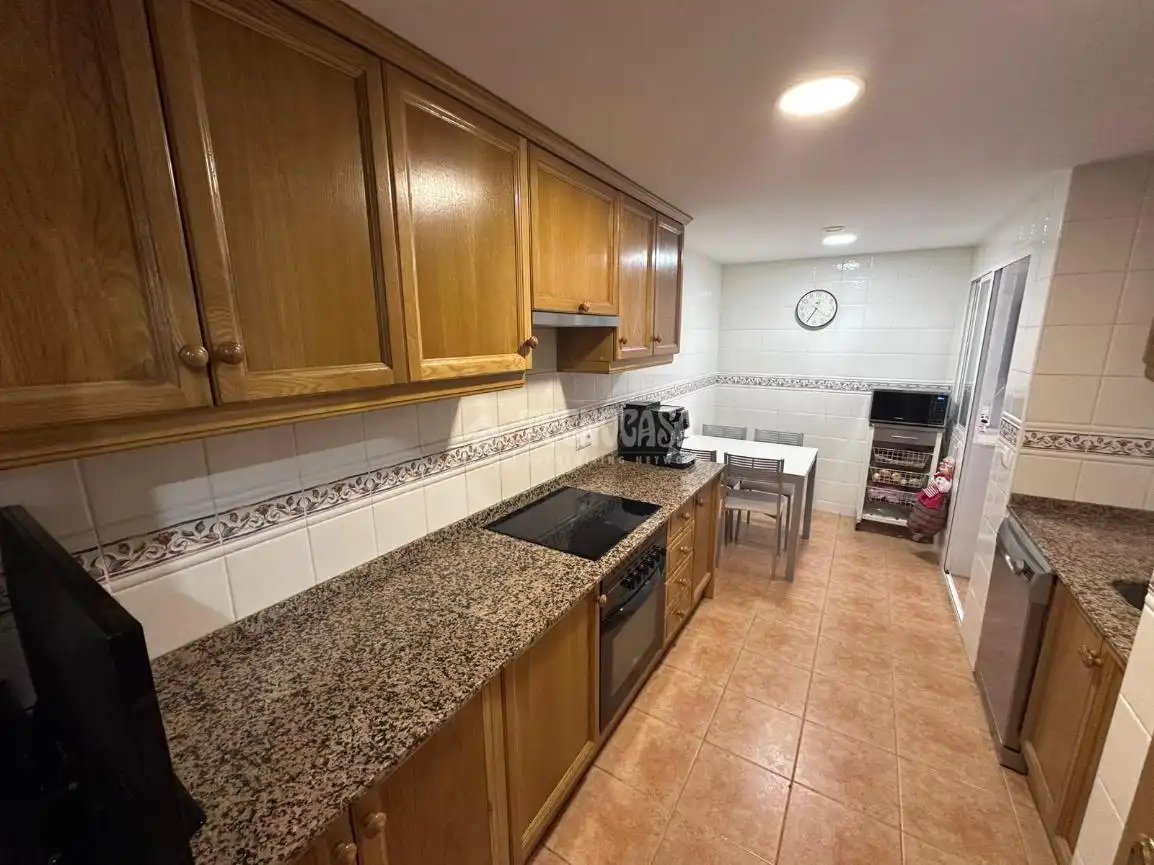Cocina de Piso en venta en Paterna con Aire acondicionado, Calefacción y Balcón