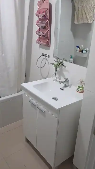 Bathroom of Flat for sale in Benalmádena