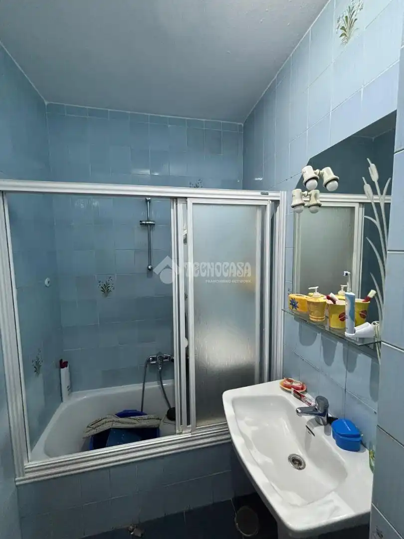 Bathroom of Flat for sale in Ayamonte  with Air Conditioner