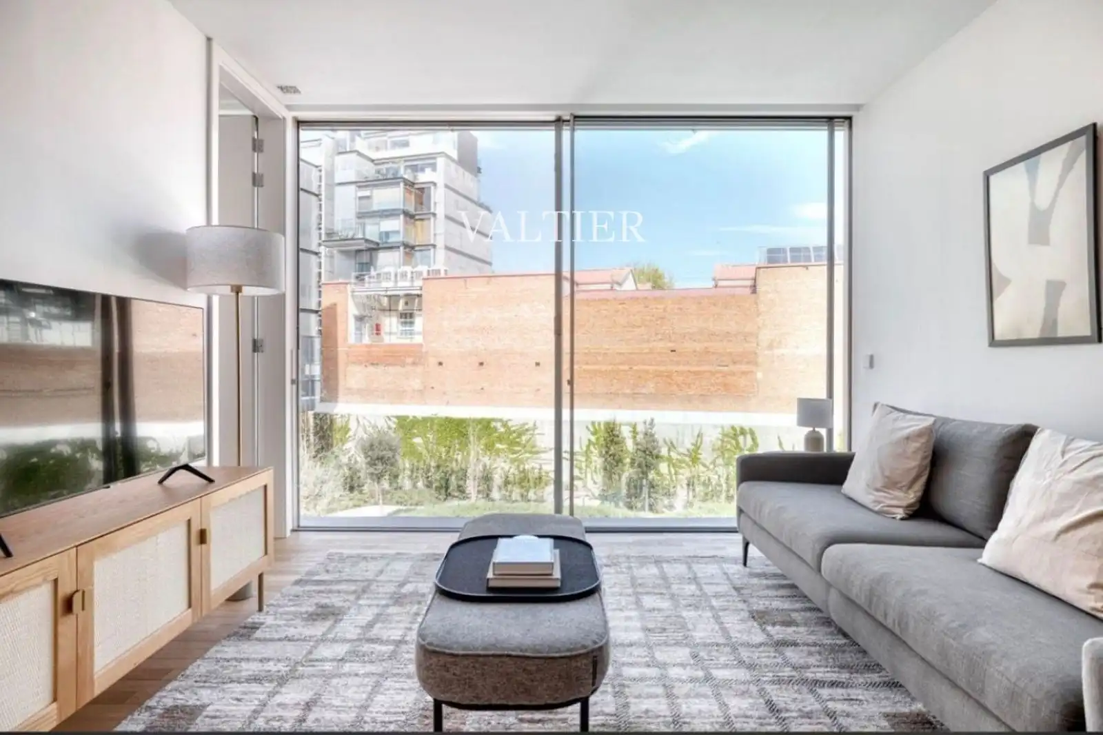 Living room of Flat for rent in Madrid  with Air Conditioner, Heating and Terrace