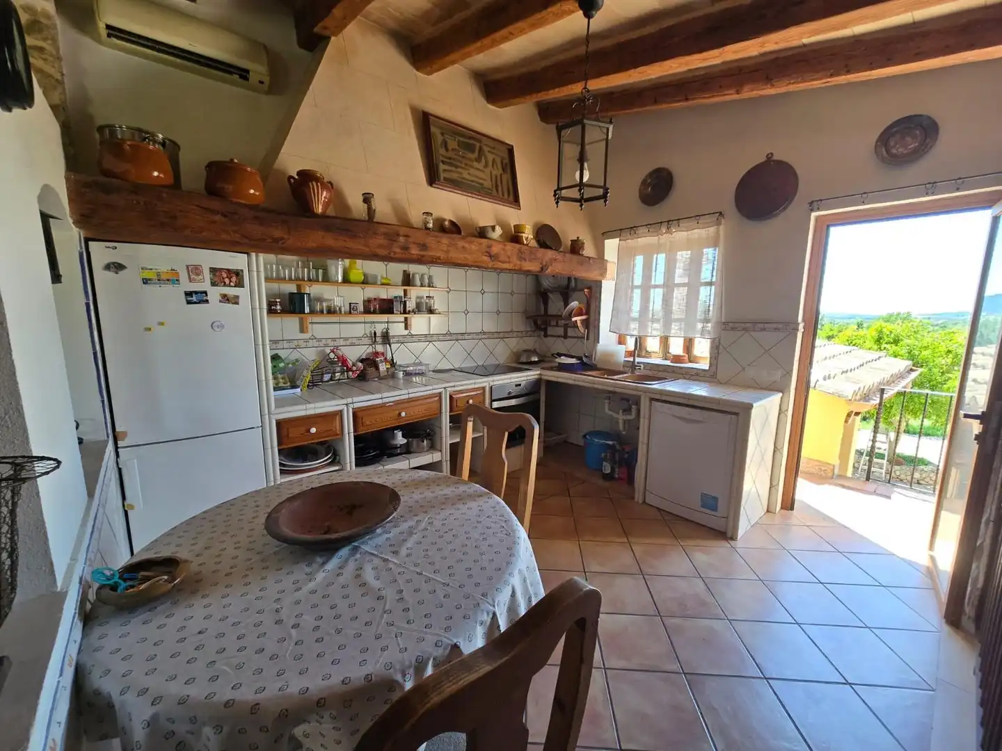 Küche von Haus oder Chalet zum Verkauf in Campanet mit Klimaanlage, Heizung und Privatgarten