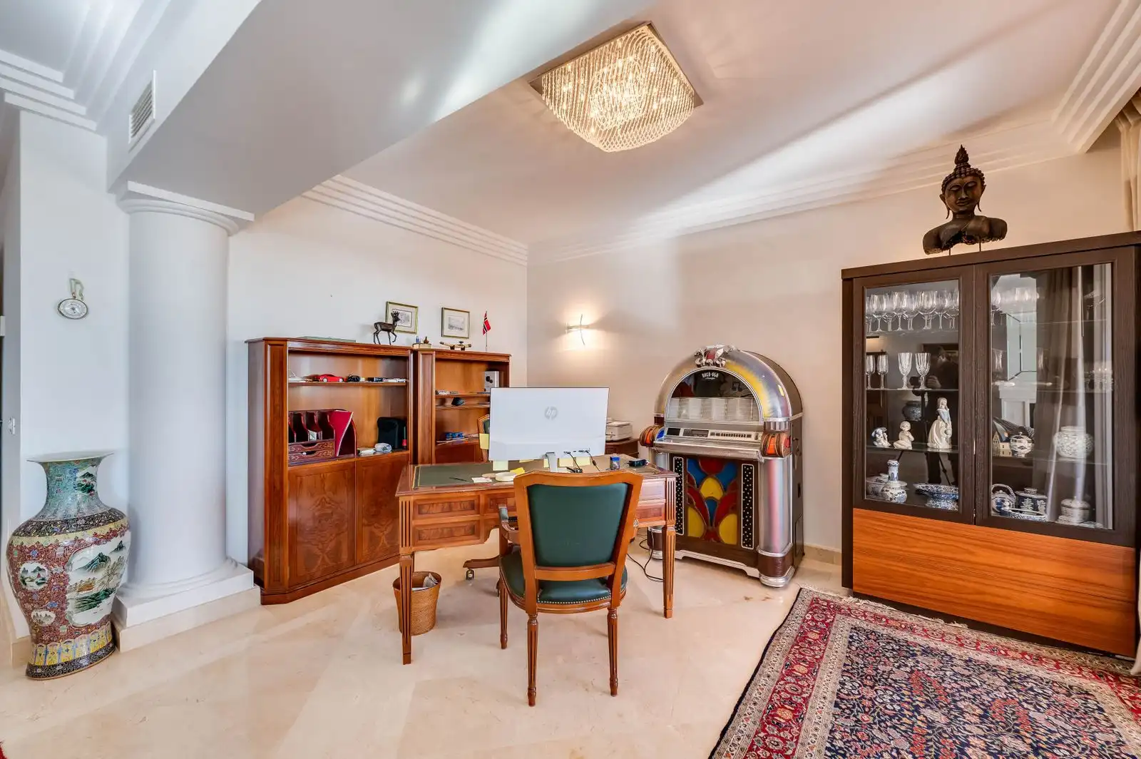 Comedor de Ático en venta en Marbella con Terraza, Trastero y Amueblado