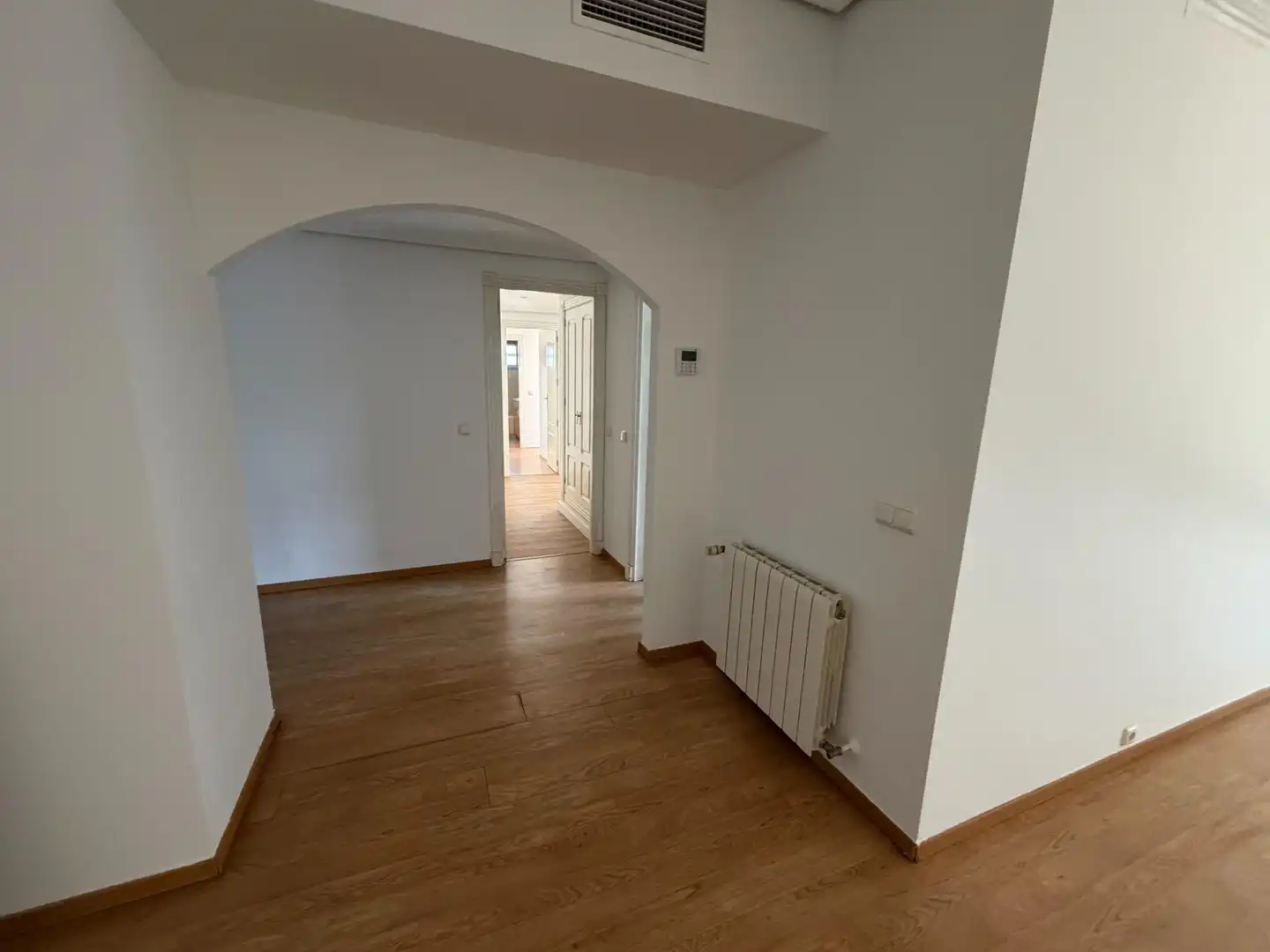Piso de alquiler en Sevilla con Aire acondicionado, Calefacción y Parquet