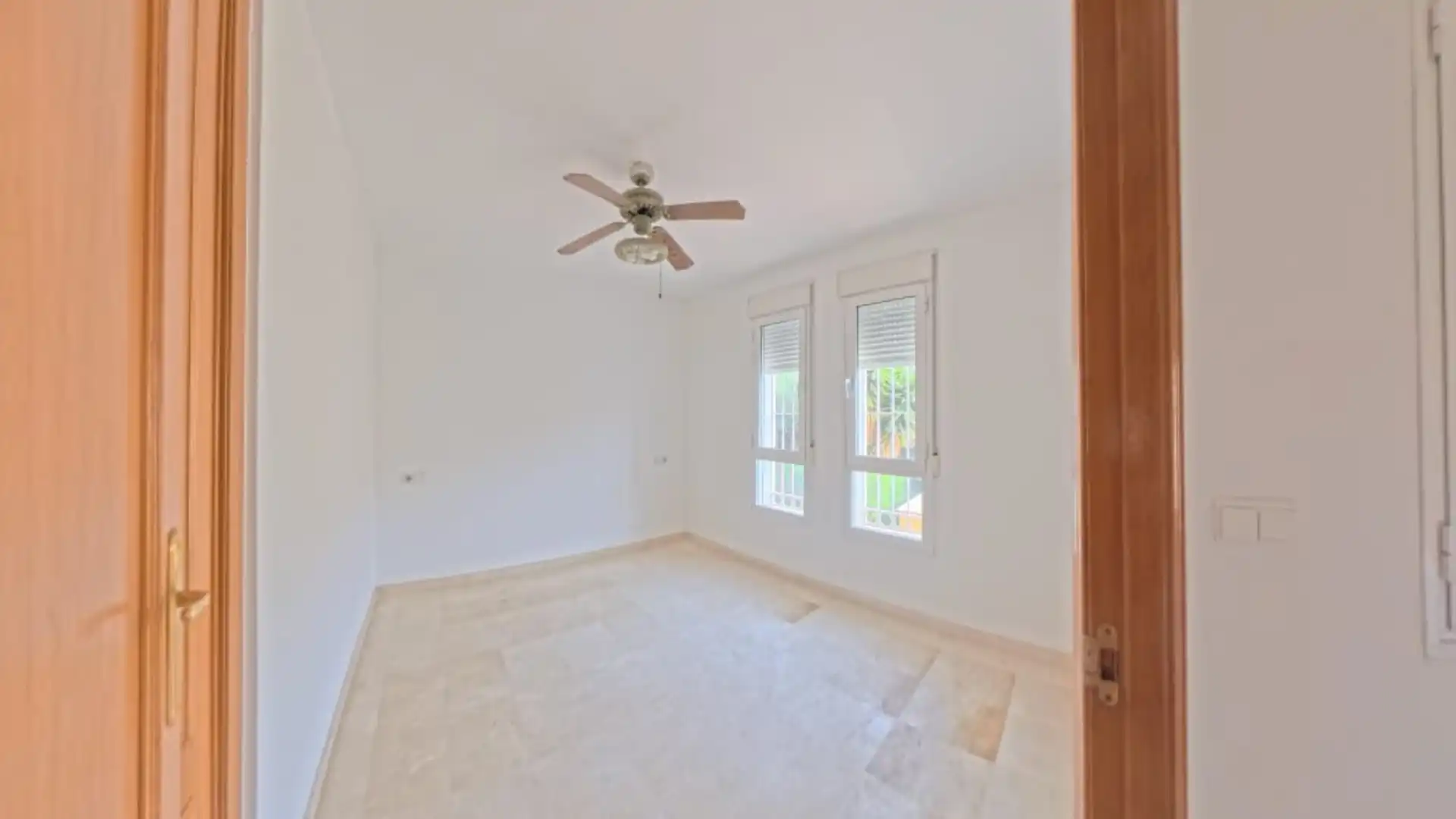 Villa avec piscine à vendre à Avenida Pintor Fernando Soria, imagen 18
