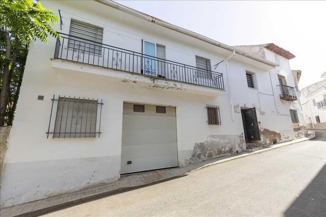 Vista exterior de Casa adosada en venda en Estremera amb Terrassa i Traster