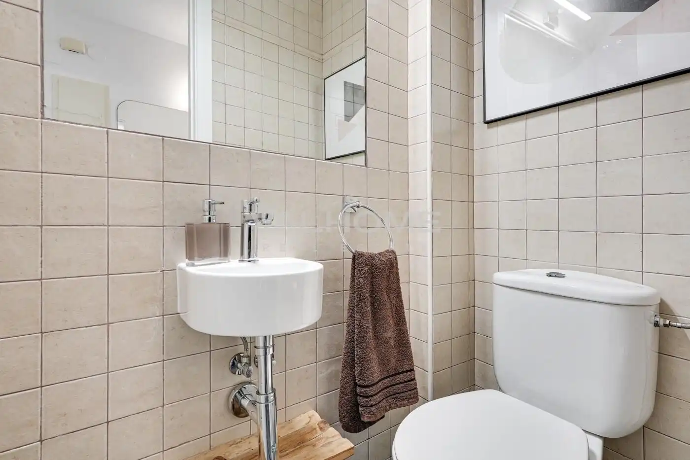 Badezimmer von Einfamilien-Reihenhaus zum Verkauf in Sant Cugat del Vallès mit Heizung, Privatgarten und Parkett