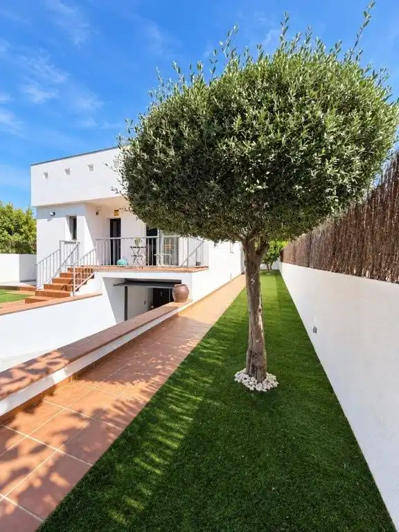 Terrassa de Casa o xalet en venda en Puigdàlber, Barcelona