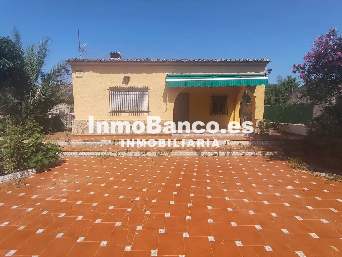 Exterior view of Houses for sale in Gandia  with Private garden and Swimming Pool
