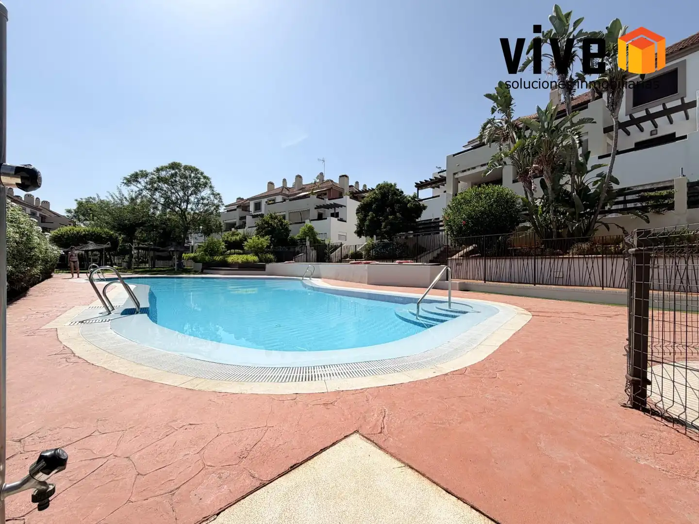 Vista exterior de Piso en venta en Guillena con Aire acondicionado, Calefacción y Terraza