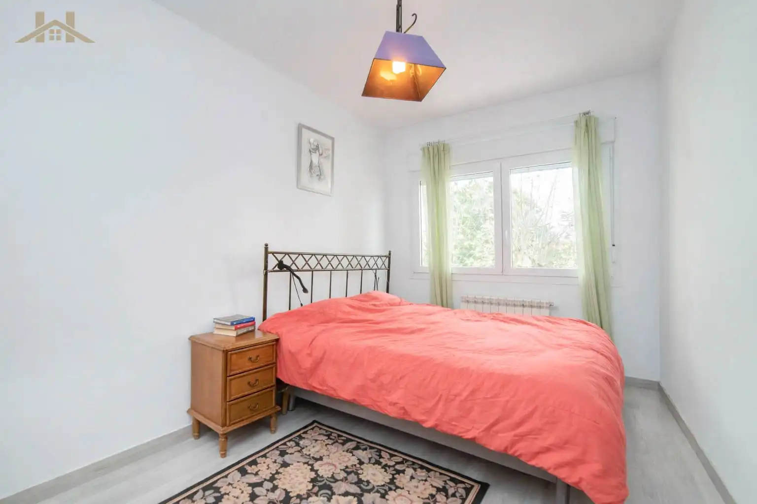 Dormitori de Casa o xalet en venda en Valdemorillo amb Calefacció, Jardí privat i Parquet