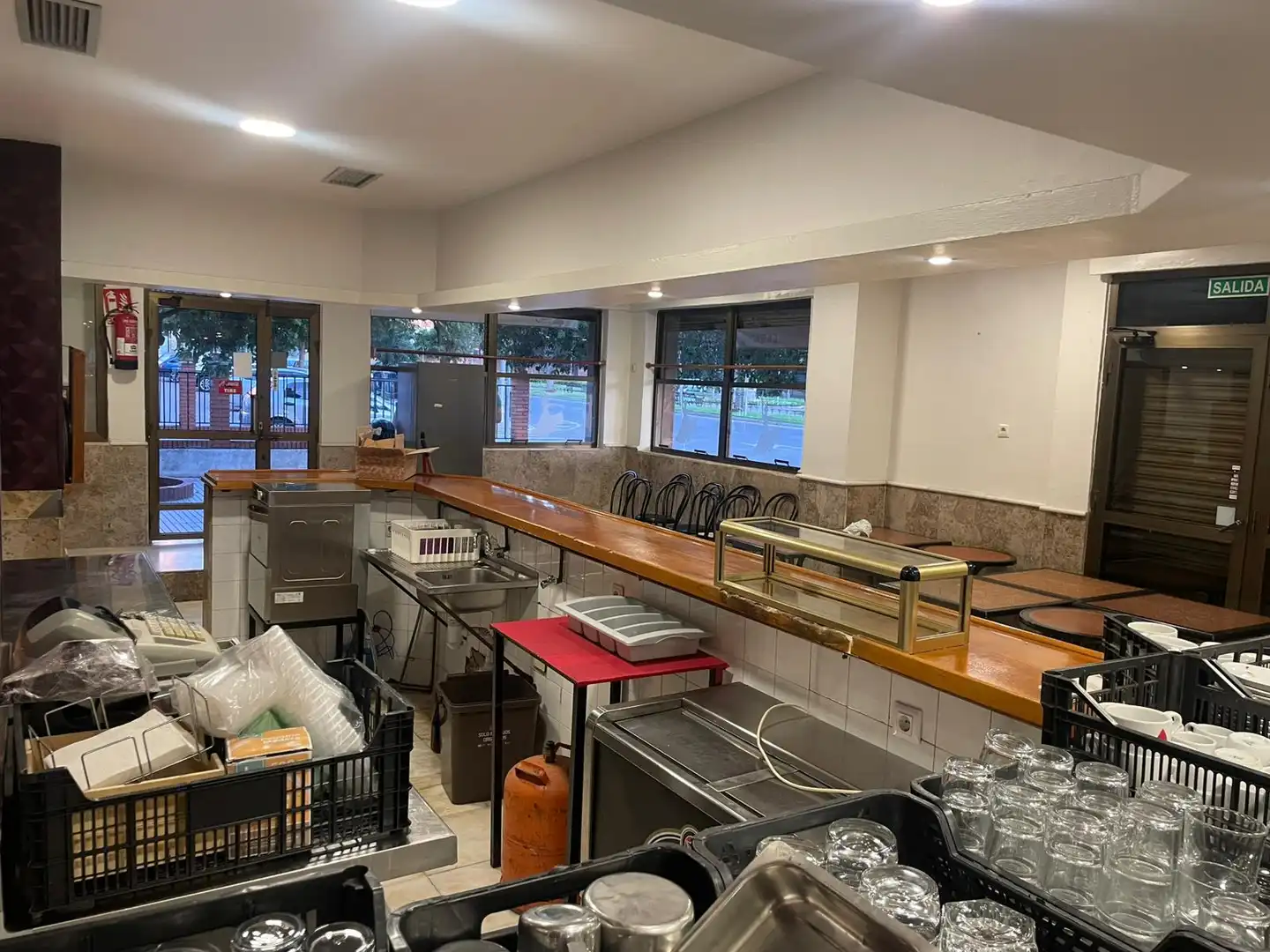 Local comercial en venda a Avenida Tomás Romero de Castilla, imagen 6