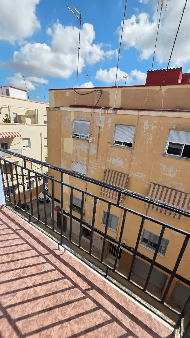 Piso con terraza en venta en Carrer de Santa Cecilia 2, imagen 9