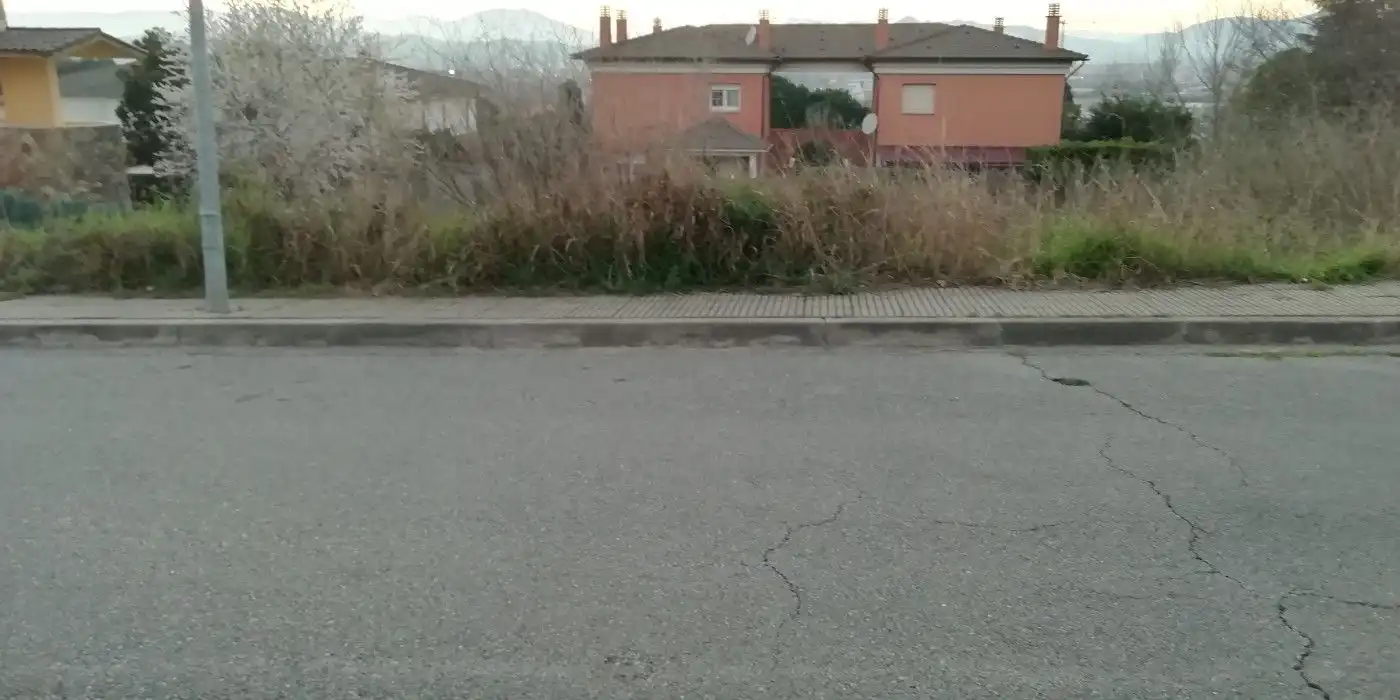 Terreno residencial en venta en Carrer Can Prunell 8, imagen 3