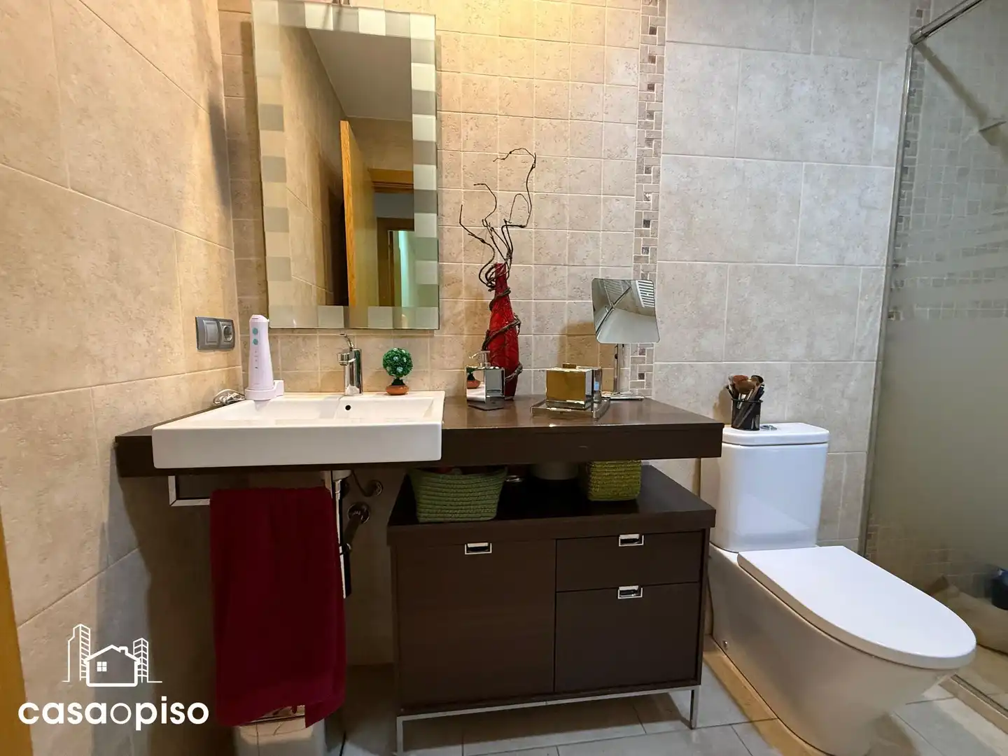 Badezimmer von Haus oder Chalet zum Verkauf in Rubí mit Klimaanlage, Heizung und Privatgarten