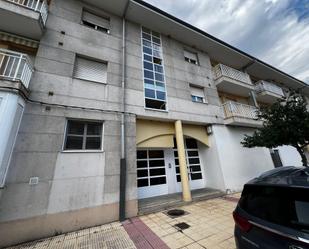 Vista exterior de Pis en venda en Toreno amb Balcó