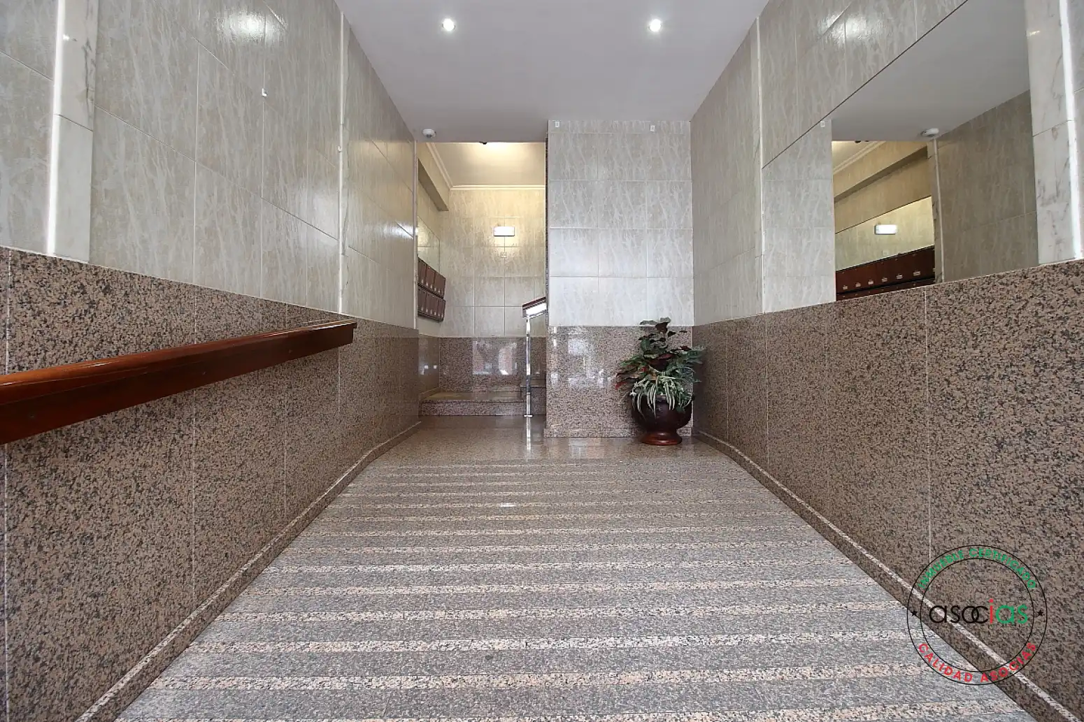 Piso en venta en Gijón  con Calefacción y Parquet