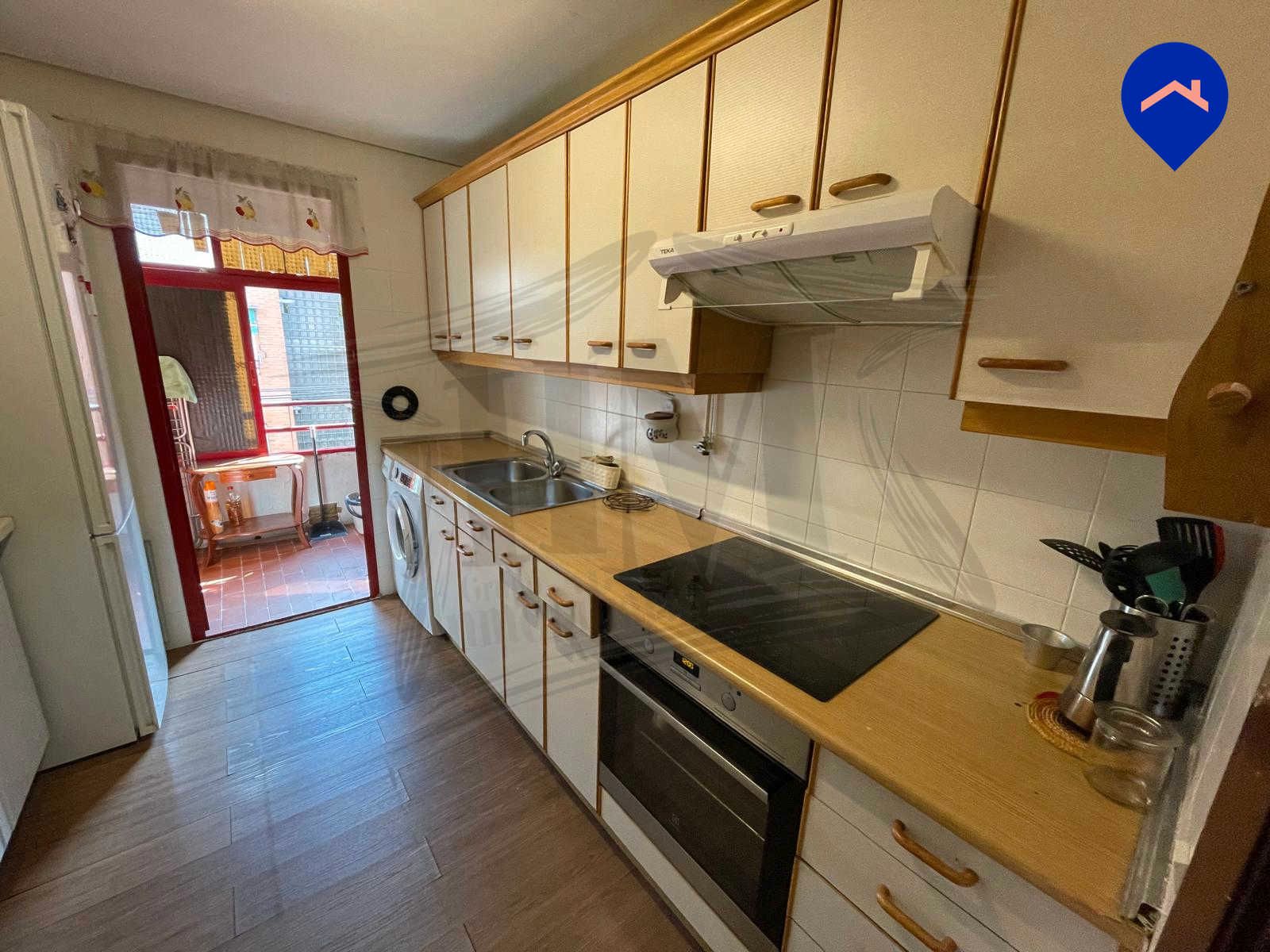 Cocina de Piso en venta en  Madrid Capital con Aire acondicionado, Calefacción y Terraza