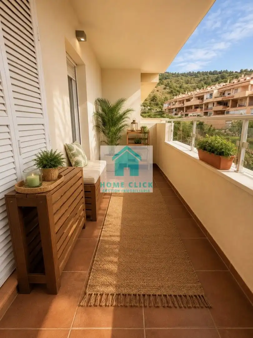 Terrassa de Apartament de lloguer en Benalmádena amb Aire condicionat, Calefacció i Jardí privat