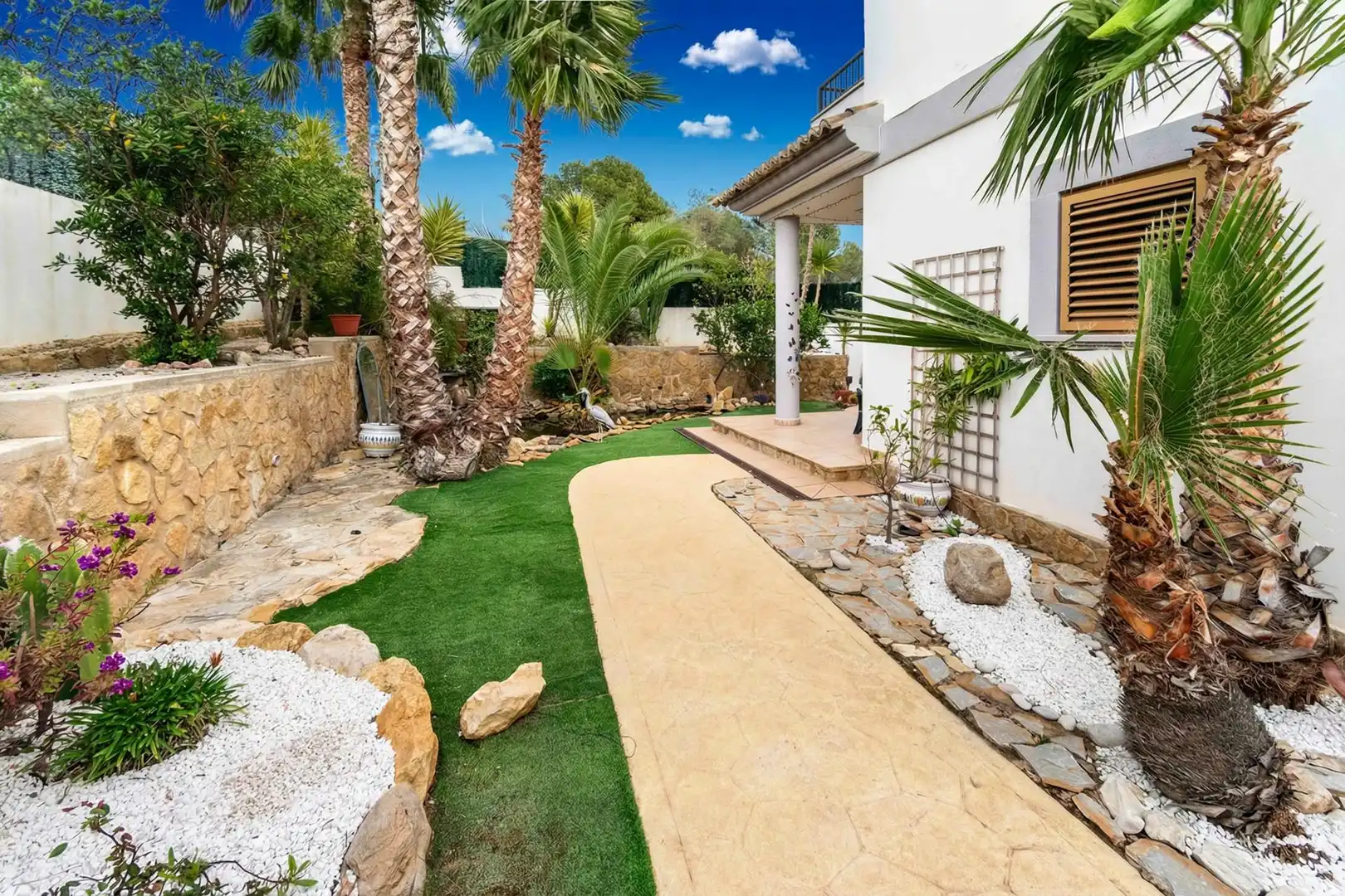 Detached house with pool for sale in Golf Bahía, imagen 30