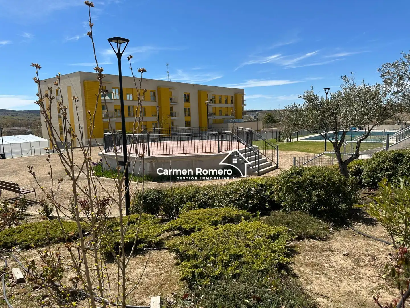 Vista exterior de Apartamento en venta en Salamanca con Calefacción, Jardín privado y Balcón