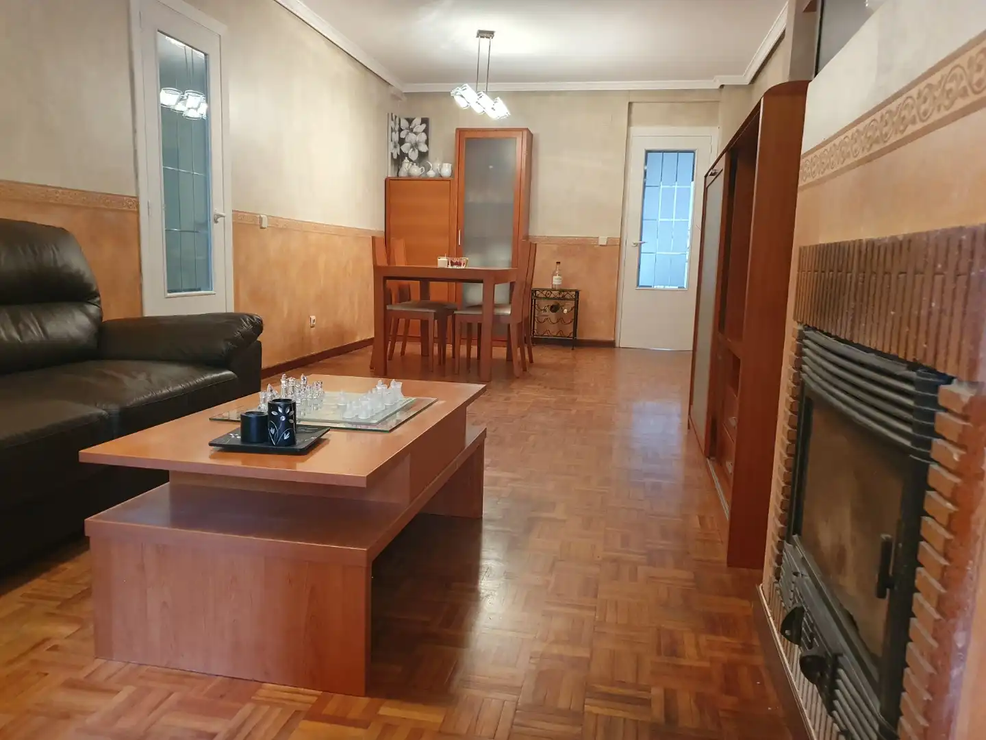 Sala d'estar de Pis en venda en El Espinar amb Terrassa i Balcó