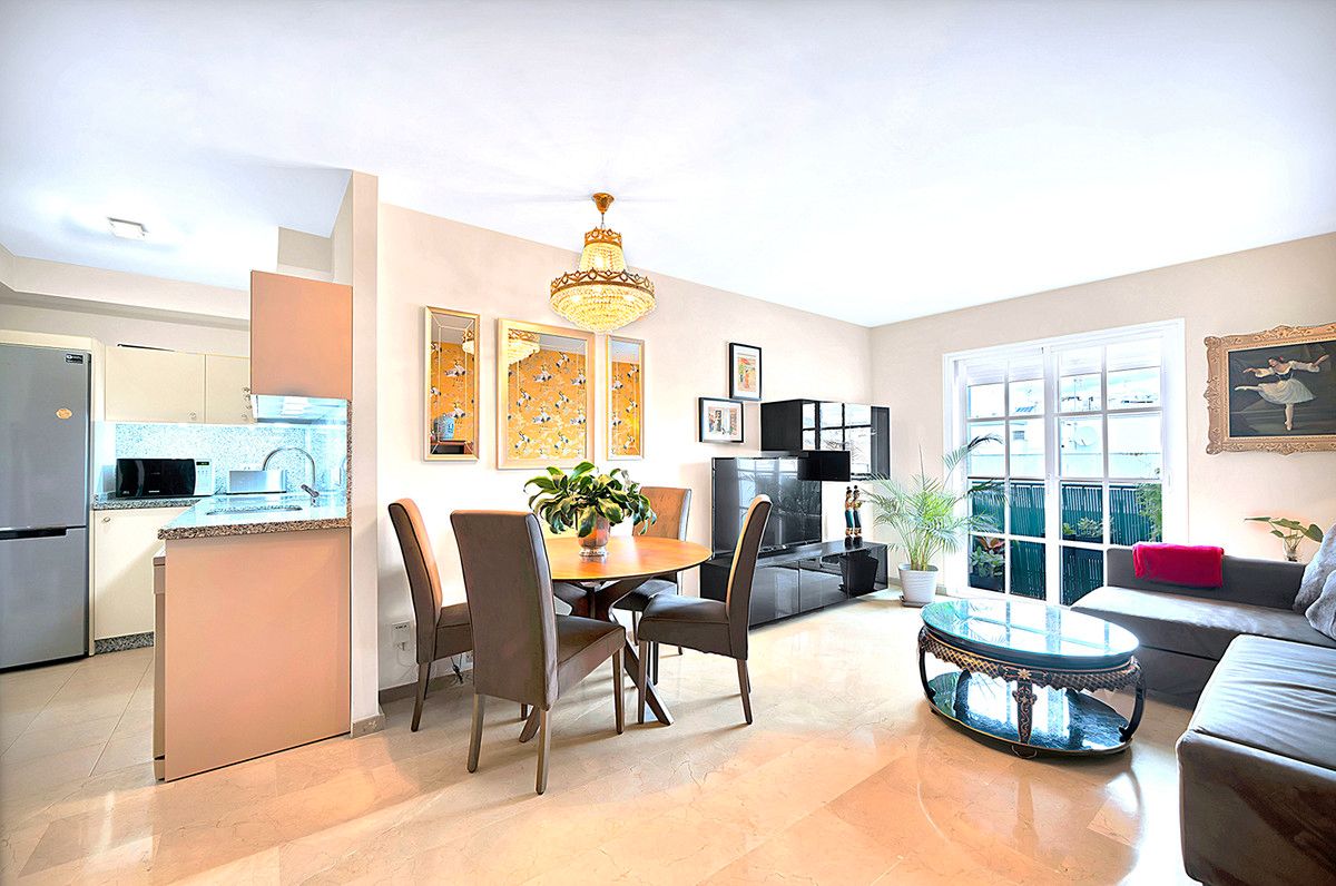 Living room of Attic for sale in Marbella  with Air Conditioner, Terrace and Storage room