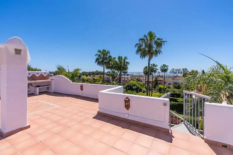 Terrace of Detached homes for rent in Estepona  with Air Conditioner, Heating and Terrace