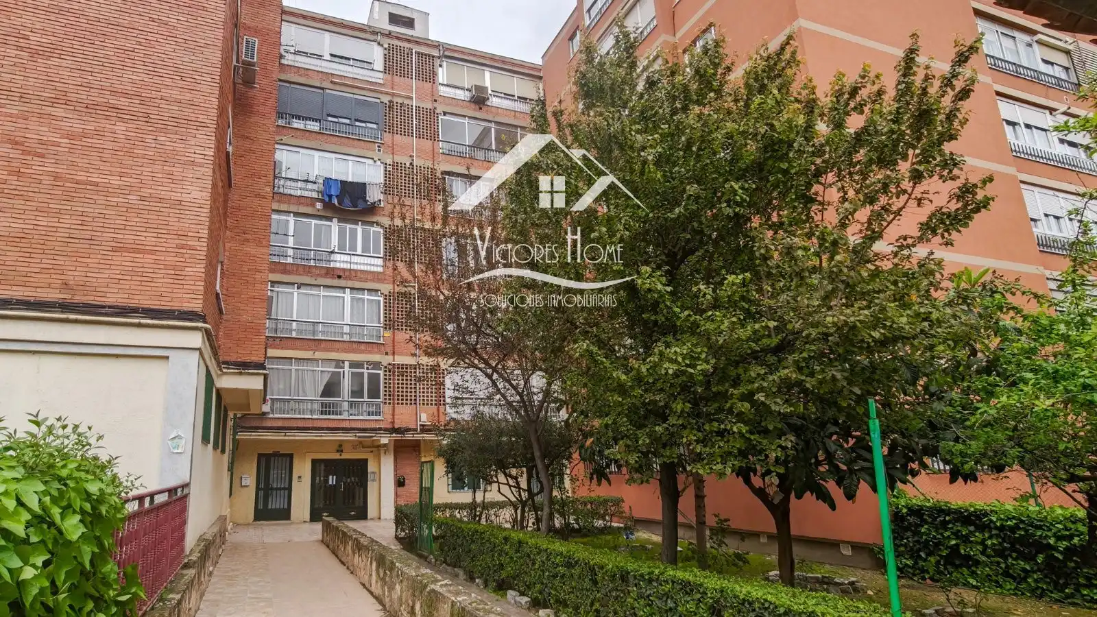 Vista exterior de Piso en venta en Madrid con Aire acondicionado, Calefacción y Terraza