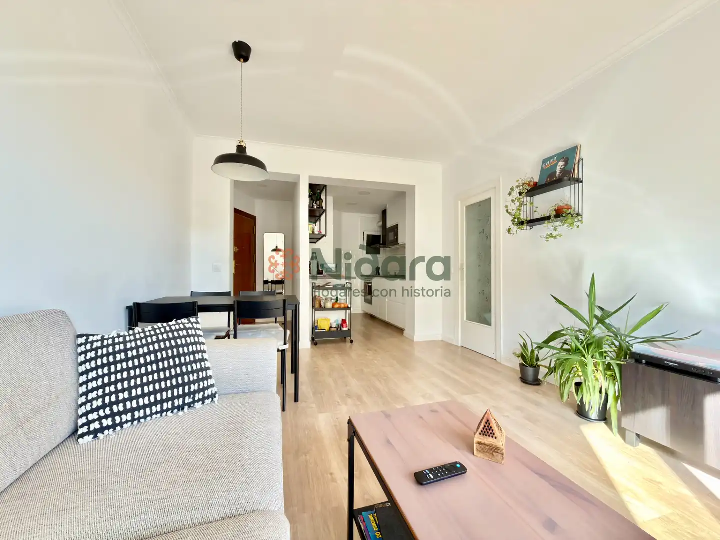 Living room of Flat for sale in Barcelona  with Air Conditioner, Heating and Parquet flooring
