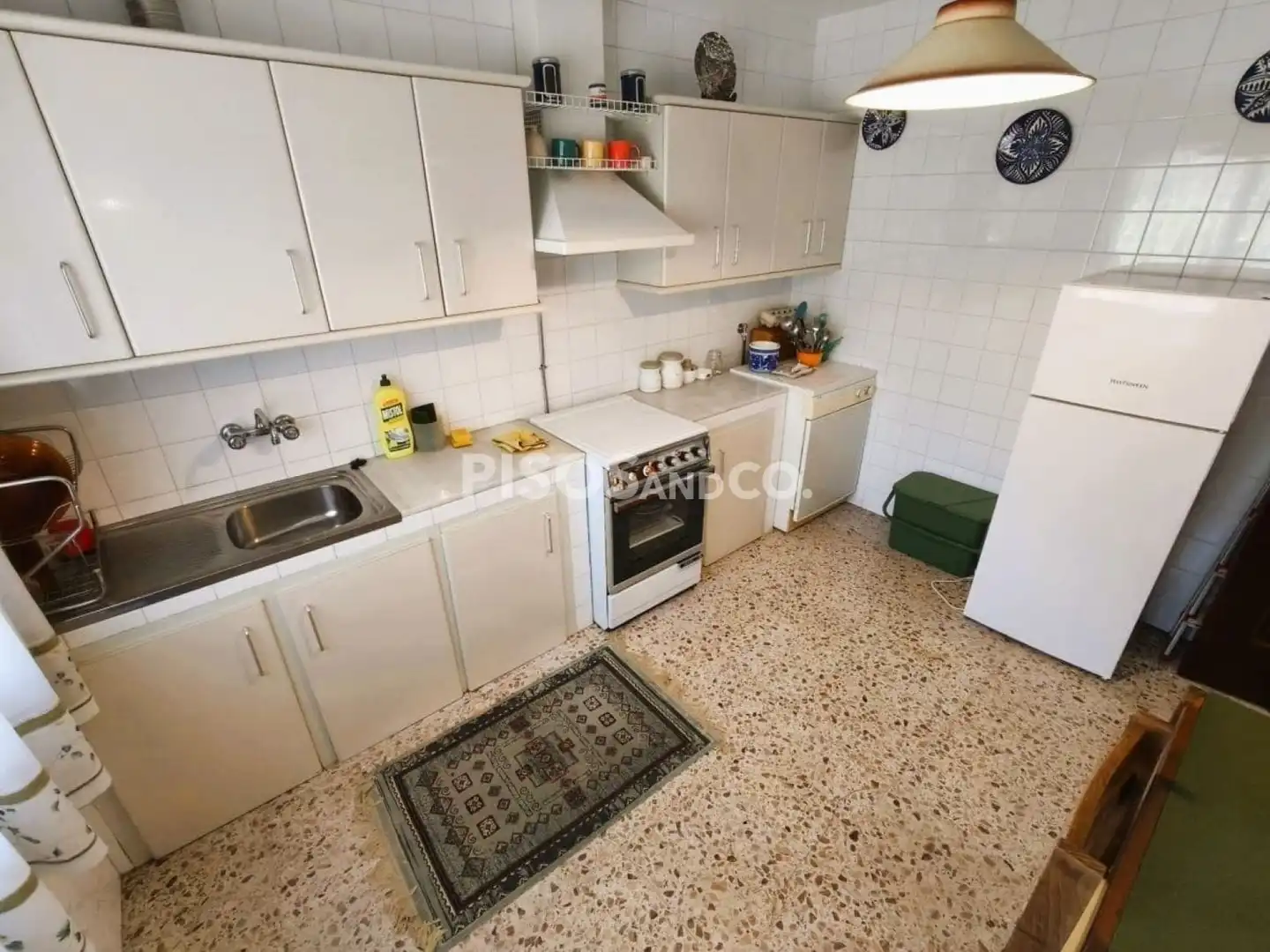 Cuina de Casa o xalet en venda en Culleredo amb Terrassa i Moblat