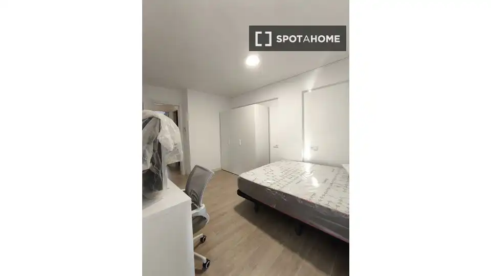 Habitació a Santa Cristina - San Rafael