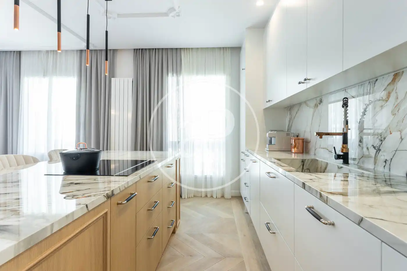 Cocina de Piso de alquiler en Barcelona con Aire acondicionado, Calefacción y Terraza