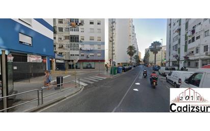 Exterior view of Flat for sale in  Cádiz Capital  with Terrace