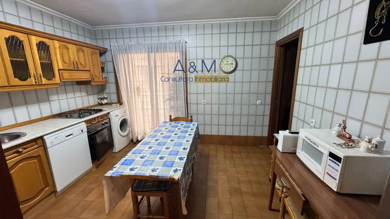 Küche von Wohnung zum Verkauf in Valladolid mit Heizung, Parkett und Abstellraum