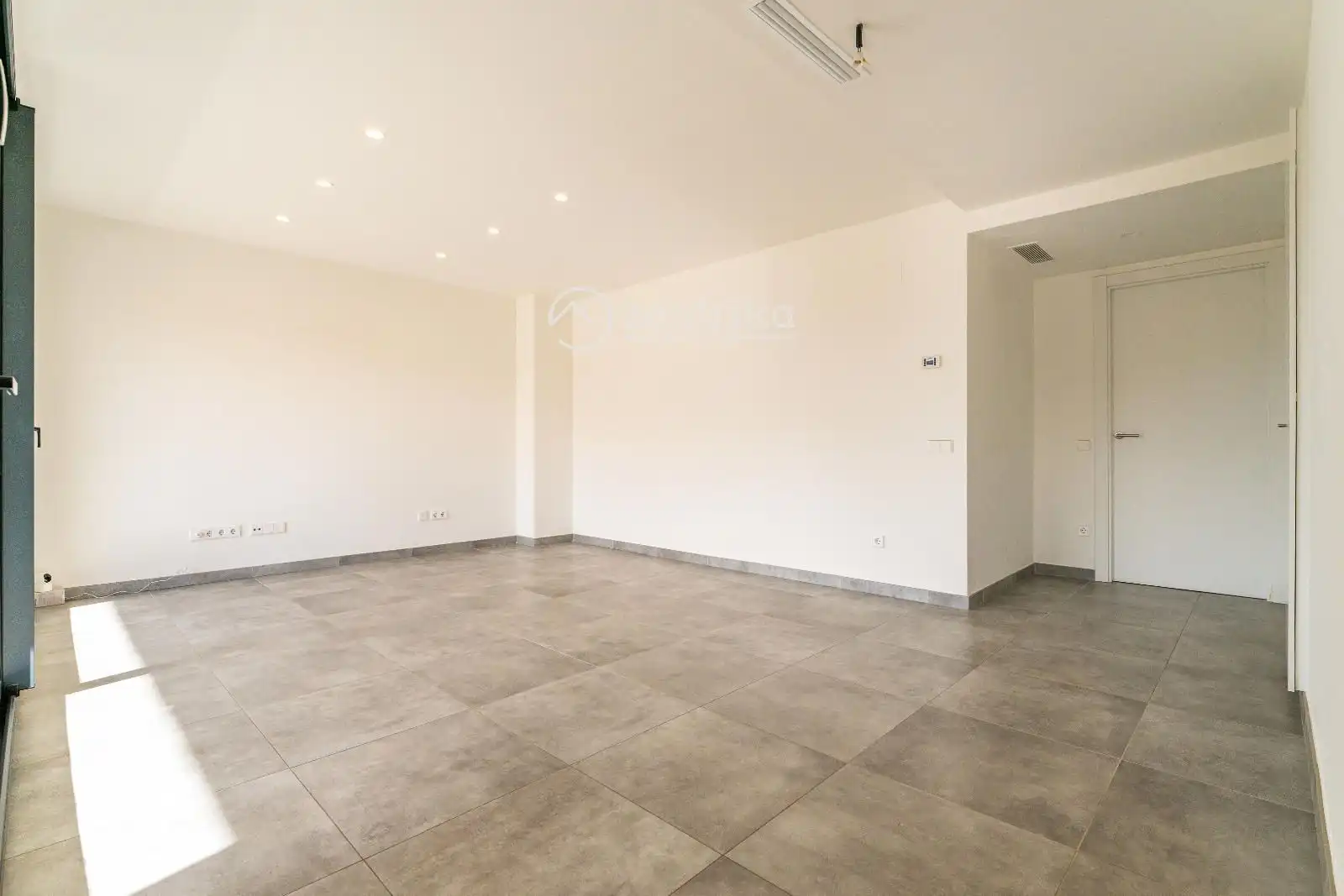 Piso en venta en Cambrils con Aire acondicionado, Calefacción y Terraza
