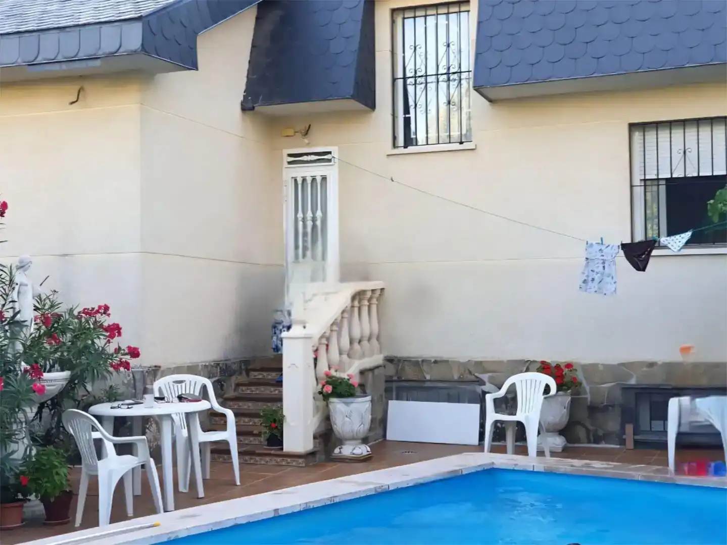 Piscina de Casa o xalet en venda en Paracuellos de Jarama amb Aire condicionat i Piscina