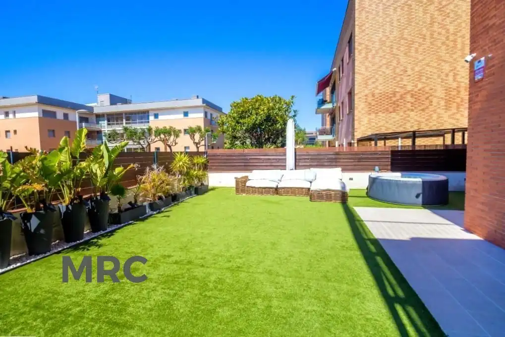 Terraza de Piso en venta en Calonge i Sant Antoni con Calefacción, Parquet y Terraza