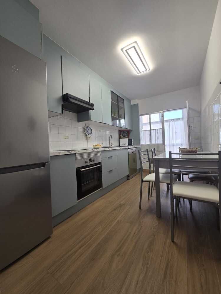 Kitchen of Flat for sale in Ferrol  with Terrace and Furnished