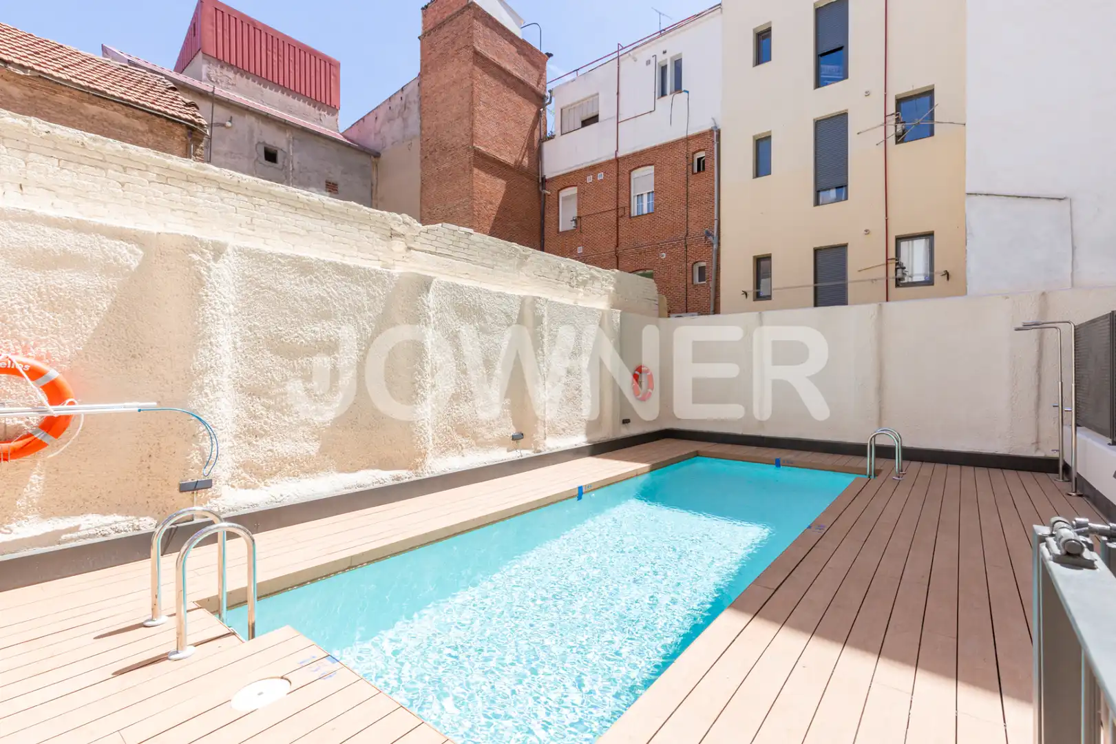 Piscina de Pis de lloguer en Madrid amb Aire condicionat, Calefacció i Forn