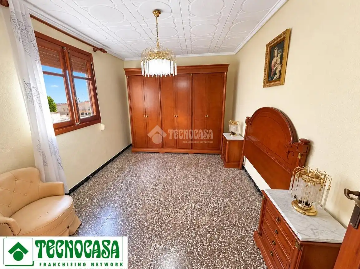 Dormitori de Casa o xalet en venda en Manises amb Aire condicionat, Calefacció i Terrassa